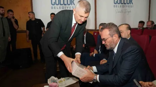 Mahir Ünal'dan Kocaeli övgüsü
