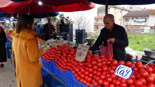 Markette 30, pazarda 10 lira