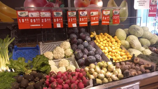Markette 30, pazarda 10 lira