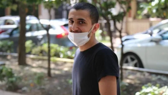 Maske takmamak için direnen vatandaş: 'Bende virüs olmadığına eminim'