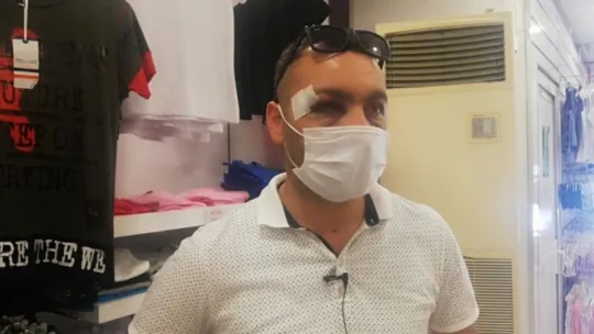 Maske takmayı kabul etmeyen şahıslar iş yeri sahibini böyle darp etti