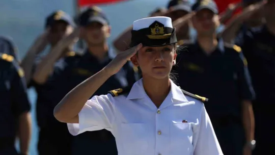 Mavi Vatan'da kadın nöbeti