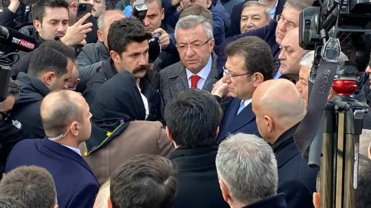 Meral Akşener'in ablası son yolculuğuna uğurlandı