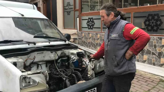 Meşhur film sahnesi Kocaeli'de gerçek oldu 'baba akü yok'