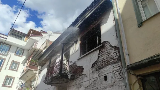 Mahallede tansiyon yükselten yangın!