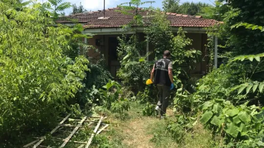 Metruk evdeki göçükte ölen 15 yaşındaki Ömer Faruk son yolculuğuna uğurlandı