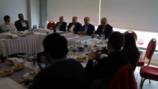 Milli görüşçülerden Saadet Partisi'ne uyarı!