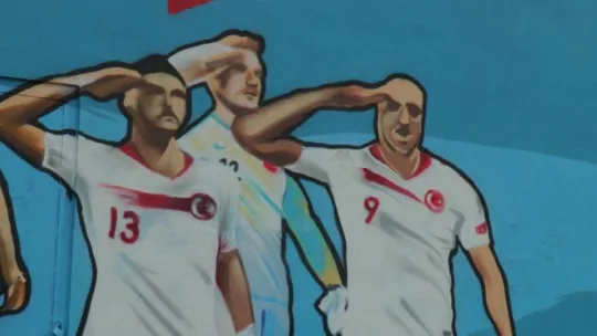 Milli Takım'ın asker selamı Kocaeli'de ölümsüzleştirildi