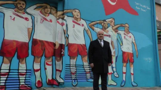 Milli Takım'ın asker selamı Kocaeli'de ölümsüzleştirildi