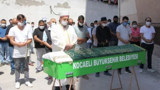 Minik Veysel son yolculuğuna böyle uğurlandı