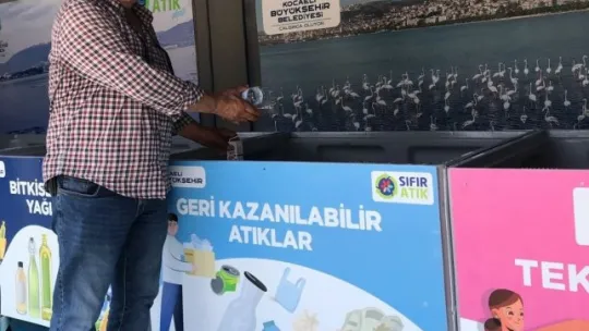 Mobil Atık Getirme Merkezi Kartepe'de