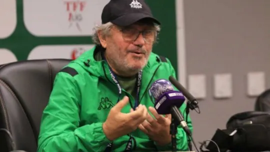 Mustafa Reşit Akçay: 'Simitçi bile kadro yapacak'
