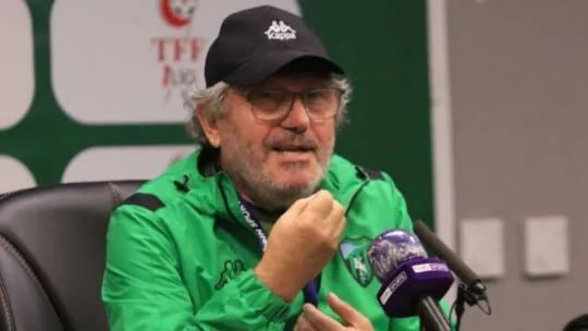 Mustafa Reşit Akçay: 'Simitçi bile kadro yapacak'