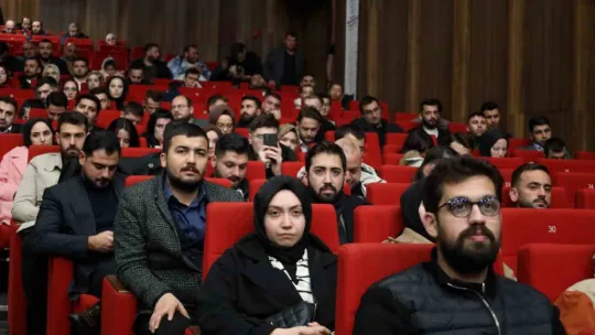 Mustafa Şentop: Sezai Karakoç ömrünü İslam birliğine adadı
