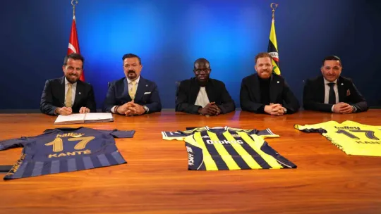N'Golo Kante, resmen Fenerbahçe'de