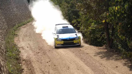 Nefes kesen 39. Kocaeli Rallisi'nde ilk gün sona erdi