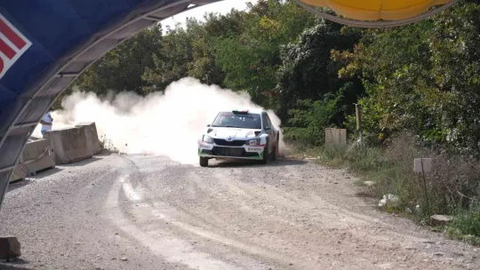 Nefes kesen 39. Kocaeli Rallisi'nde ilk gün sona erdi