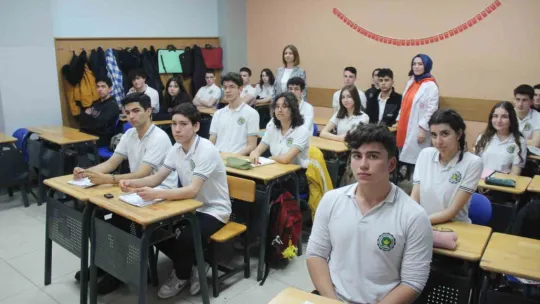 Kocaelili Hasan matematik yarışmasında Türkiye'yi temsil edecek