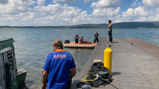 Sapanca'da nişanlısı gözlerinin önünde boğuldu