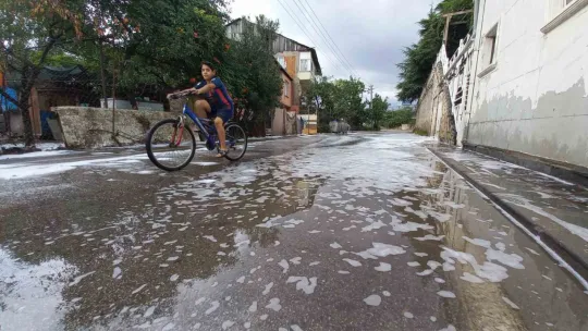 O cadde de yine aynı manzara