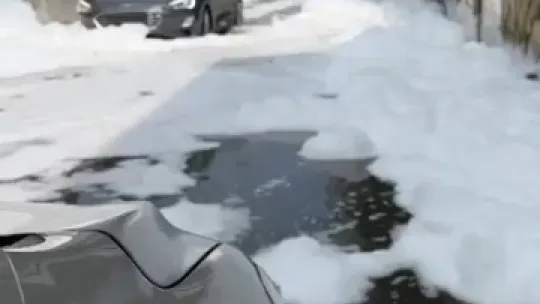 O cadde de yine aynı manzara