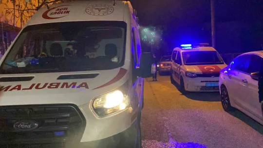 Ocakta unutulan tencere yangın çıkardı