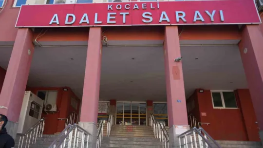 Oğlu tarafından bıçaklanan anne: Allah herkese böyle evlat nasip etsin