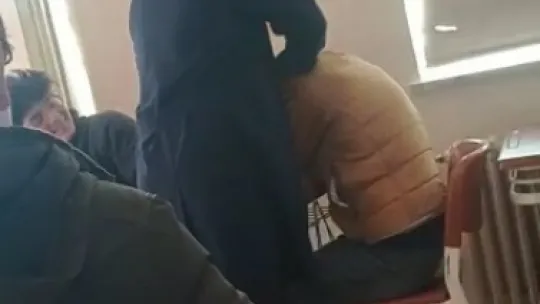 Öğretmen öğrencisini darp etti