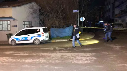 İki baba arasındaki silahlı kavga kanlı bitti