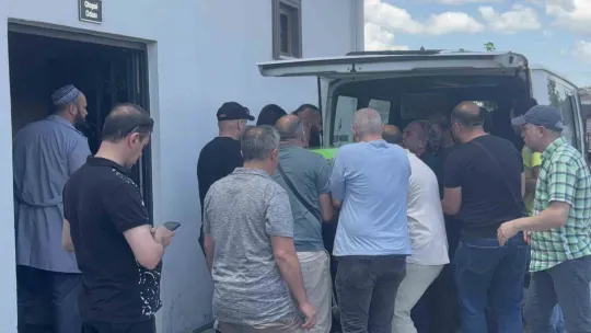 Öldürülen müdür yardımcısının cenazesi ailesine teslim edildi