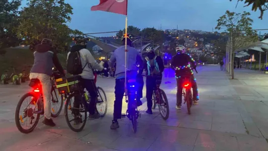 Onlar şehrin yürüyen diskoları