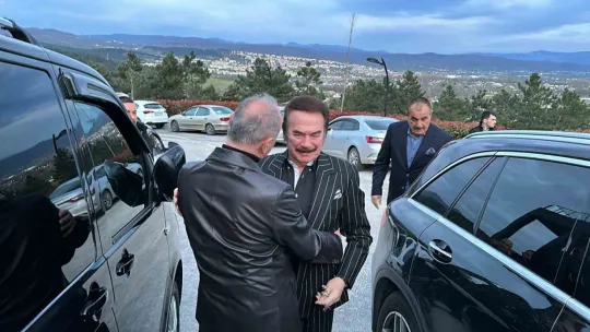 Orhan Gencebay yeni şarkısının sözlerini açıkladı