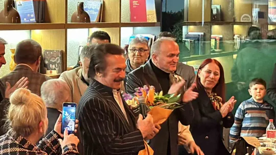 Orhan Gencebay yeni şarkısının sözlerini açıkladı
