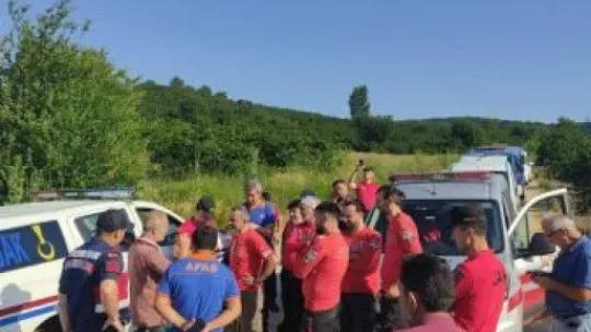 Ormanda mantar ararken kayboldu, 12 saat sonra bulundu