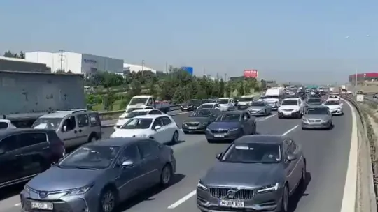 Osmangazi Köprüsü'nde trafik durma noktasına geldi