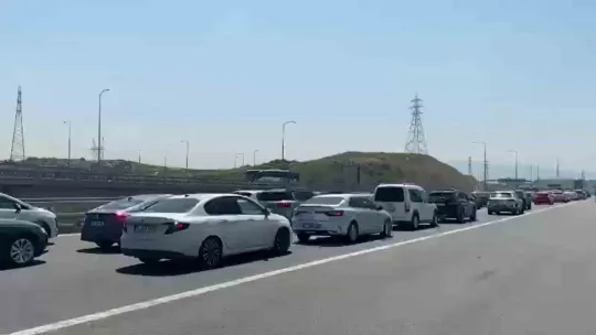 Osmangazi Köprüsü'nde trafik durma noktasına geldi
