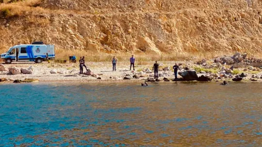 Osmangazi Köprüsü'nden atlayan şahsın arama çalışmaları devam ediyor