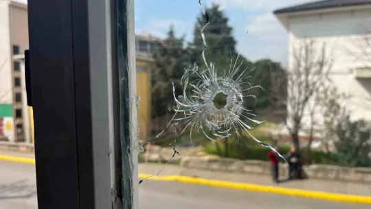 Oto galeride dehşet