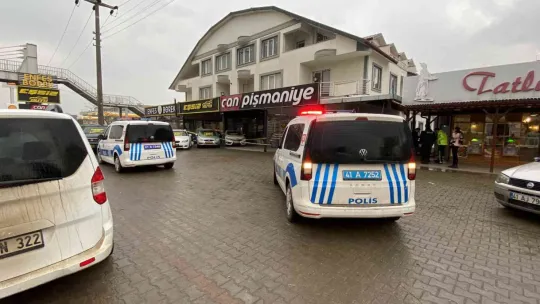Oto galeriye silahlı saldırı!