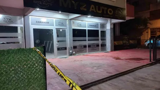 Kocaeli'de oto galeriye silahlı saldırı