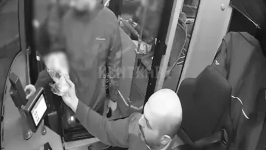 Otobüs şoföründen örnek davranış
