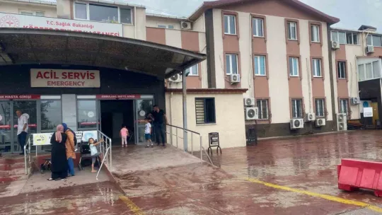 Otomobil bariyerlere ok gibi: 1 ölü, 2 yaralı