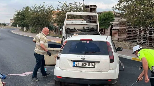 Otomobil, çöp konteynerine çarparak takla attı: 1 yaralı