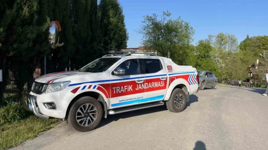 Otomobil ile ATV kafa kafaya çarpıştı: 2 yaralı