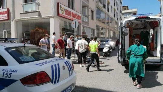 Otomobil ile çarpışan motosikletli yaralandı!