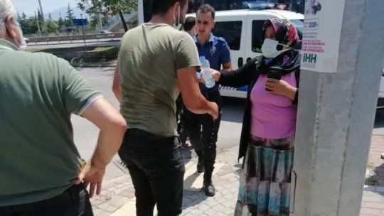 Otomobil ile çarpışan motosiklet sürücüsü yaralandı