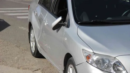 Otomobil ile motosiklet çarpıştı: 1 yaralı