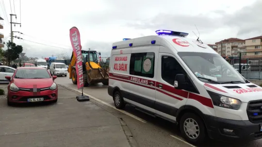 Otomobil ile scooter çarpıştı: 1 yaralı