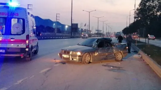 Otomobil ile tır çarpıştı: 1 yaralı!