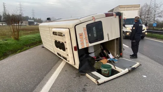 Kocaeli'de ortalık savaş alanına döndü: 17 yaralı